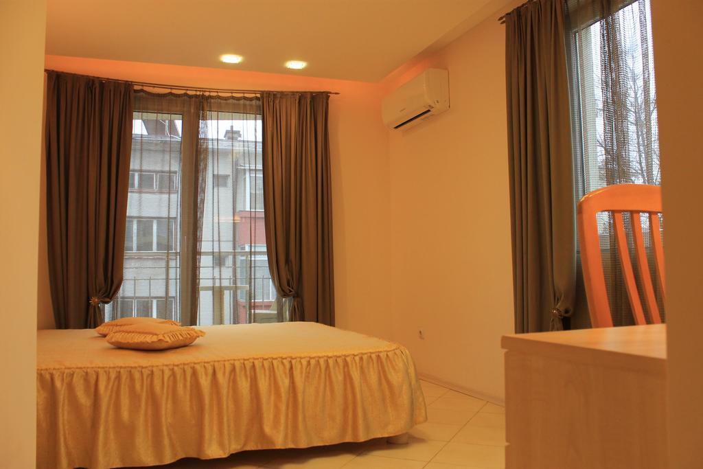 Stela Guest House Tsarevo Oda fotoğraf
